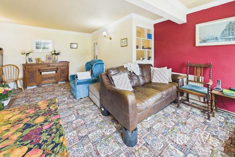 3 bedroom semi-detached bungalow for sale, Main Street, Burton Joyce, Nottingham