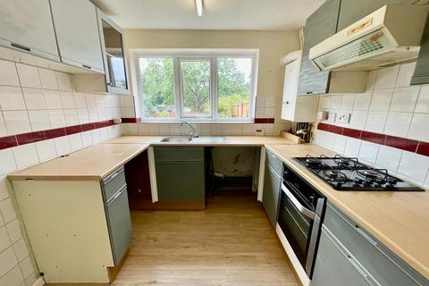 3 bedroom semi-detached house to rent, Eagles Drive, Melton Mowbray