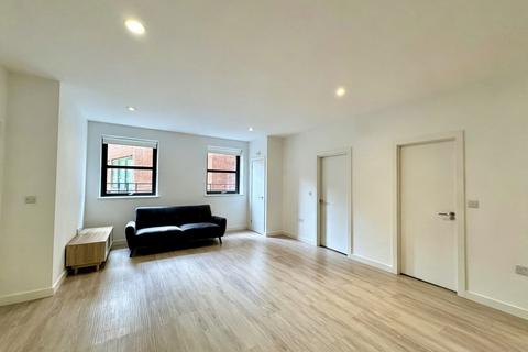 2 bed flat/apartment for rent in Darwin House, Exeter EX1