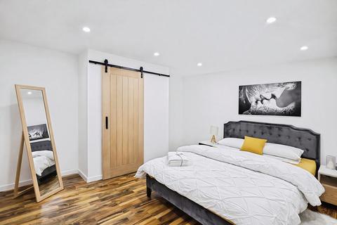 1 bedroom flat to rent, Church Street, Colchester, CO6