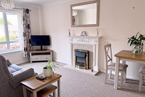 2 bedroom apartment for sale, Ashdene Gardens, Kenilworth