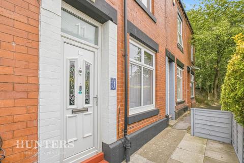 2 bedroom terraced house for sale, Pelham Street, Oldham