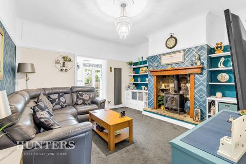 2 bedroom terraced house for sale, Pelham Street, Oldham
