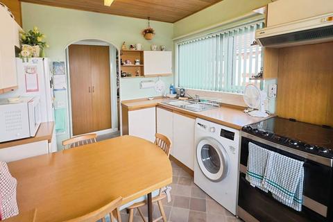 4 bedroom detached bungalow for sale, Hermitage Walk, Ilkeston DE7