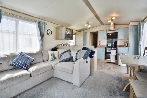 3 bedroom lodge for sale, Mallard Lake, Cotswold Hoburne, Cotswold Water Park