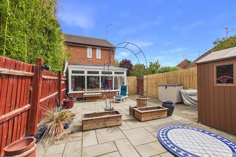 2 bedroom semi-detached house for sale, Albany Walk, Peterborough, PE2