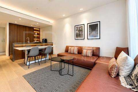 undefined, Lincoln Square, Holborn WC2A