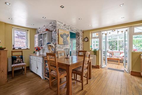 2 bedroom detached house for sale, Waverley Crescent, Manchester M43