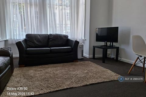 2 bed flat/apartment for rent in Marsden House, Bournemouth, BH5