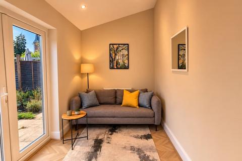 4 bedroom house to rent, Queens Road, Croydon