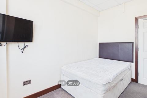 1 bedroom hotel room to rent, Anchor House, Anlaby Road, Hull, HU3 2PB