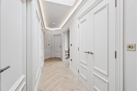 3 bedroom penthouse for sale, Coronation Road, Ascot, Berkshire