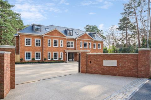 3 bedroom penthouse for sale, Coronation Road, Ascot, Berkshire