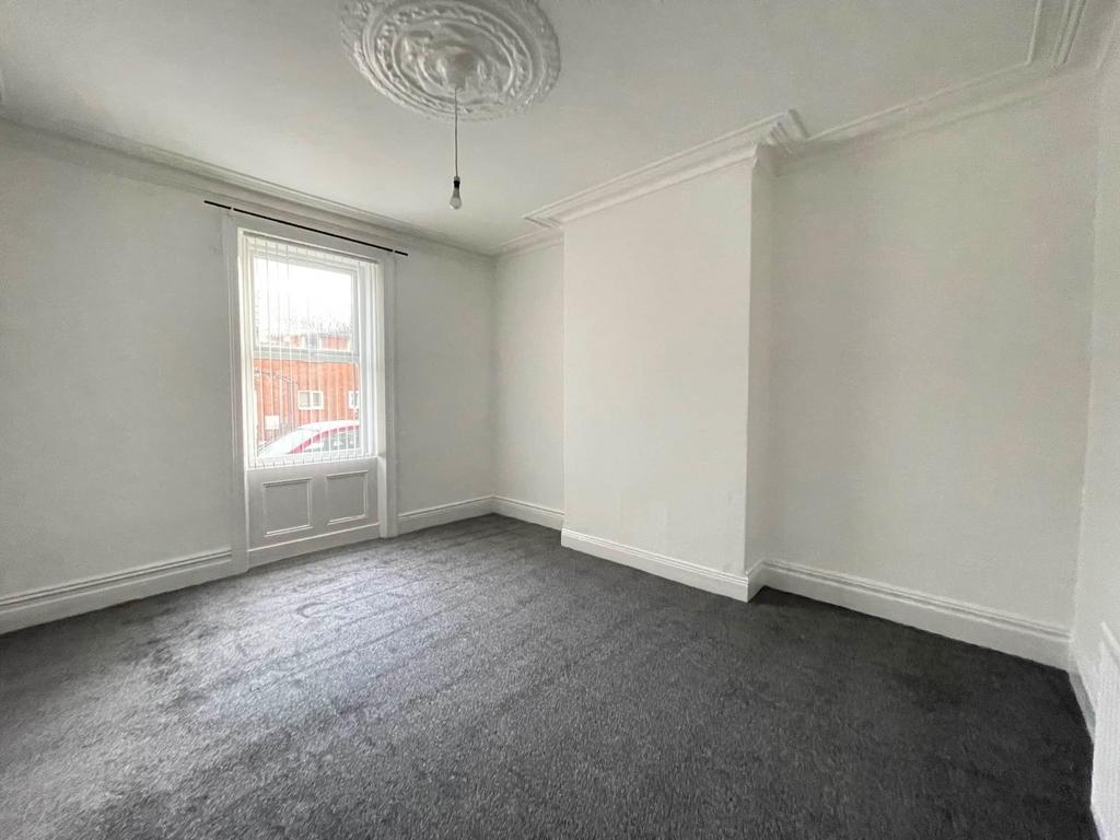 Apartment in North Shields, Chirton - View 5