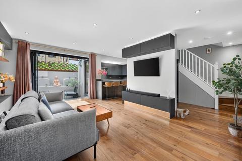 3 bedroom terraced house for sale, Greville Road, London, NW6
