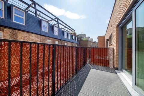 2 bedroom flat to rent, Stonhouse Street, London, SW4