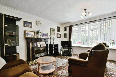 4 bedroom detached house for sale, Petersfield Drive, Manchester, Greater Manchester, M23