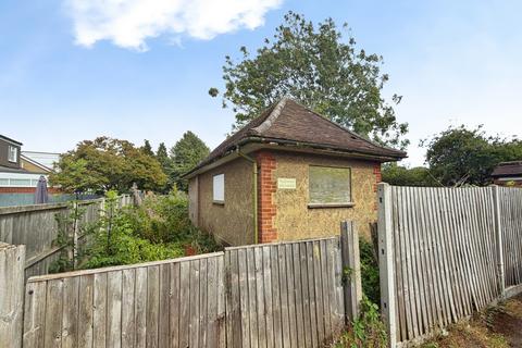 Land for sale, Barton Road, Luton, Bedfordshire, LU3