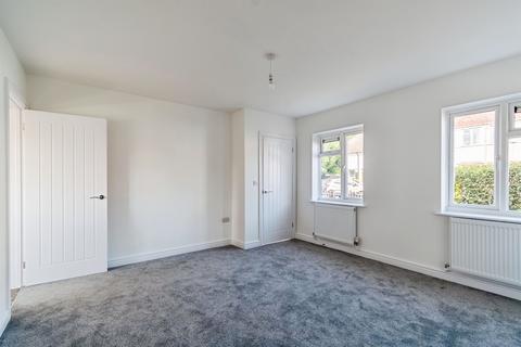 3 bedroom end of terrace house for sale, Woodlands Road, Chippenham
