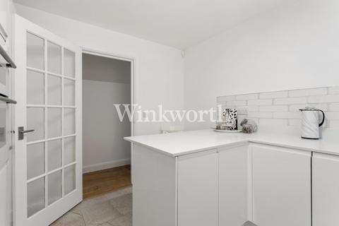 2 bedroom apartment for sale, Palmerston Road, London, N22