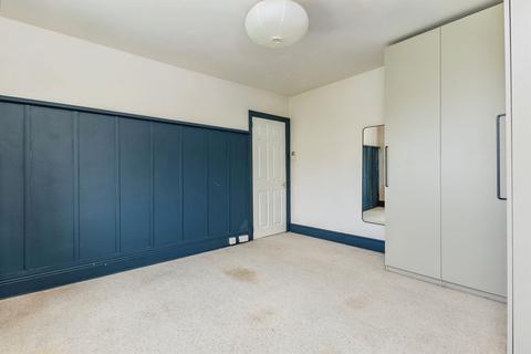 3 bedroom end of terrace house for sale, Hayes Gardens, Paignton
