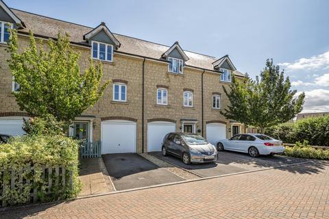 3 bedroom terraced house for sale, Blueberry Road, Melksham