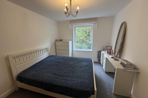 2 bedroom apartment for sale, Cloister Garth, Newcastle Upon Tyne