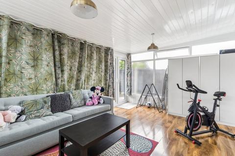 3 bedroom semi-detached house for sale, Hampden Road, Harrow Weald