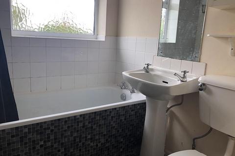2 bedroom terraced house to rent, Prospect Gardens, Stourbridge