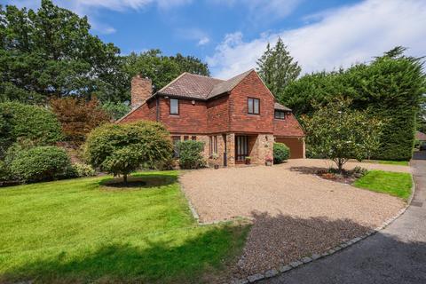 Littleworth Lane, Esher, Surrey KT10