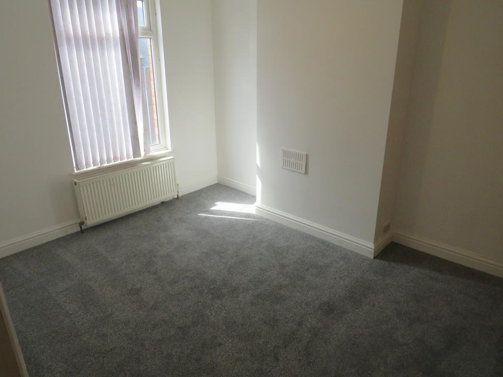 House in Sandwell, West Midlands - View 5