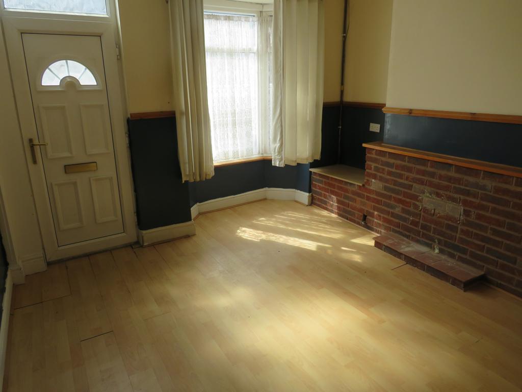 House in Sandwell, West Midlands - More