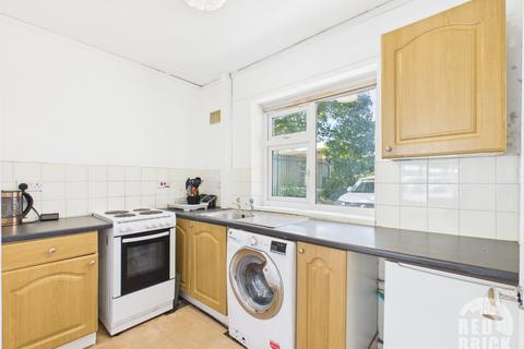 1 bedroom flat to rent, Henley Road, Potters Green, Coventry, CV2