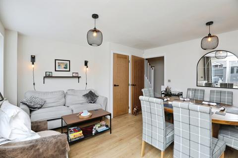 2 bedroom end of terrace house for sale, Daffodil Avenue, Minster On Sea, Sheerness