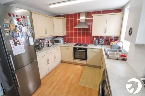 3 bedroom terraced house for sale, Parkway, Erith, DA18