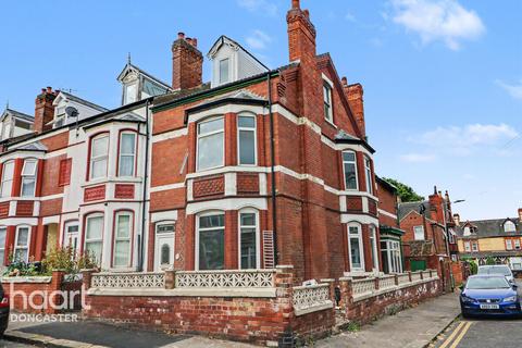 5 bedroom end of terrace house for sale, St Vincent Avenue, Wheatley, Doncaster