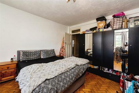 undefined, Kingston Road, Kingston upon Thames, KT1