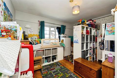 undefined, Kingston Road, Kingston upon Thames, KT1