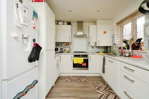 3 bedroom terraced house for sale, Camp Road, Upper Heyford, Bicester