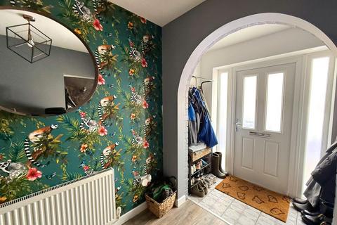 4 bedroom semi-detached house for sale, Glebelands Road, Sale, M33