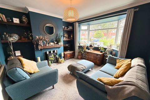 4 bedroom semi-detached house for sale, Glebelands Road, Sale, M33