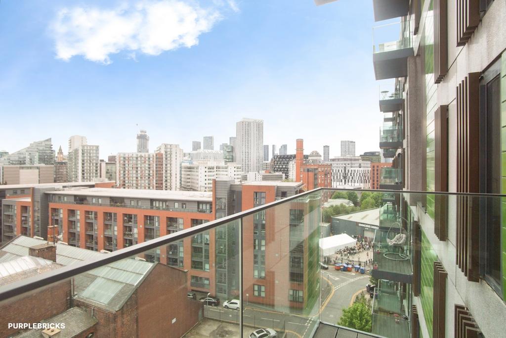 Apartment in Salford, Trinity, Lower Broughton - View 2