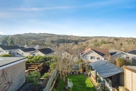 3 bedroom semi-detached house for sale, Gwerneinon Road, Sketty, Swansea, SA2
