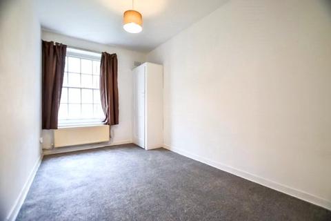2 bedroom apartment to rent, Bishops Way, London, E2