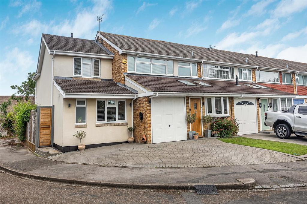 Hursley Close, Tilehurst, Reading