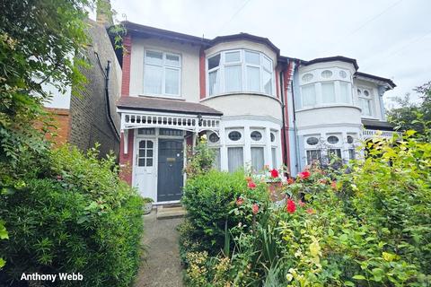 2 bedroom flat for sale, Hamilton Crescent, Palmers Green, N13