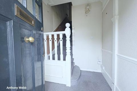 2 bedroom flat for sale, Hamilton Crescent, Palmers Green, N13