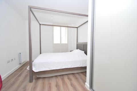 1 bedroom flat to rent, Percy Terrace, Riverside, Bath