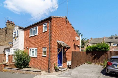Fernbank Avenue, Wembley HA0