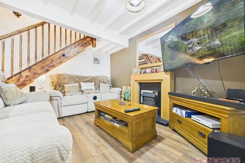 2 bedroom terraced house for sale, School Street, Rhosllanerchrugog, LL14